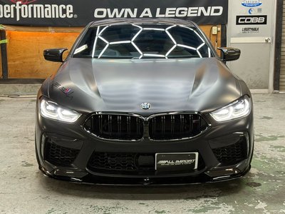 BMW M8 - 3