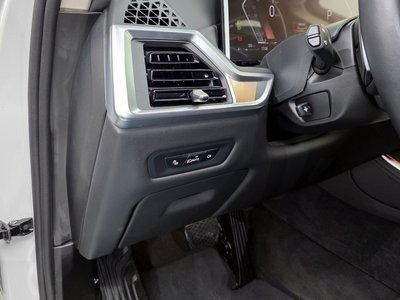 صورة مصغرة 35 لـ 2025 BMW X5