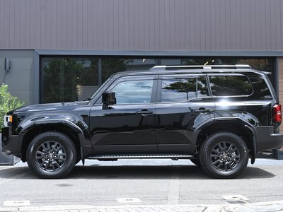 TOYOTA LAND CRUISER 250 - 5