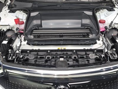 صورة 7 لـ 2023 Mercedes-BENZ EQS