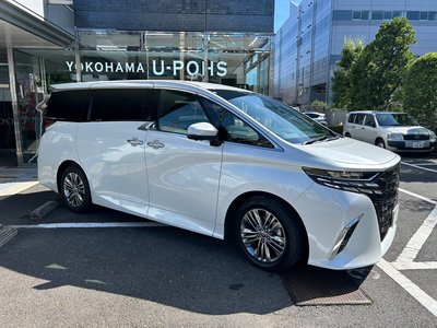 2024 Toyota ALPHARD — фото 3