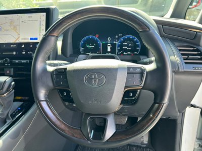 2024 Toyota ALPHARD — миниатюра 11