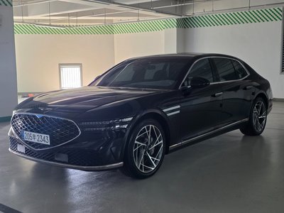2022 Genesis G90 (RS4) — фото 1