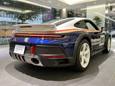 PORSCHE 911 DAKAR - 3