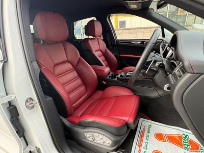 2023 Porsche MACAN — миниатюра 23