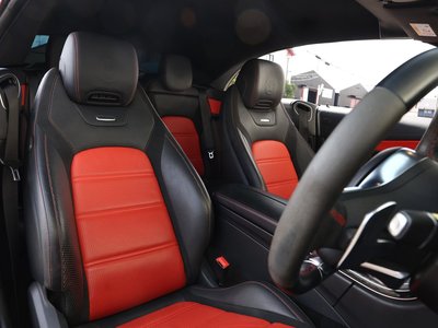 صورة 14 لـ 2019 Mercedes-BENZ C-CLASS AMG