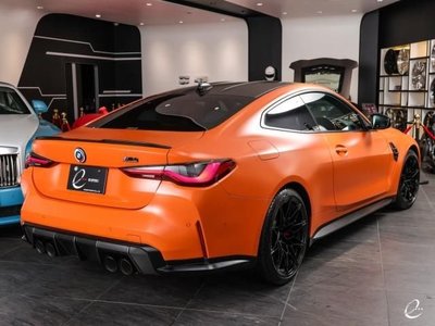 2022 BMW M4 照片 2