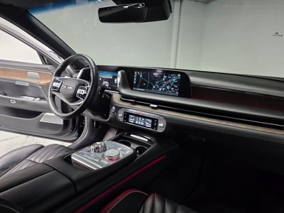 صورة 4 لـ 2022 Genesis G90 (RS4)