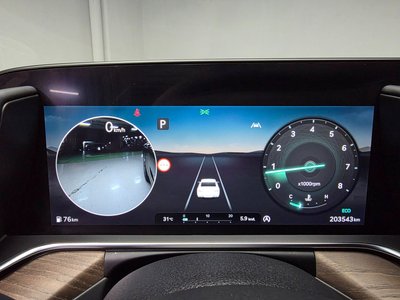 صورة 6 لـ 2022 Genesis G90 (RS4)