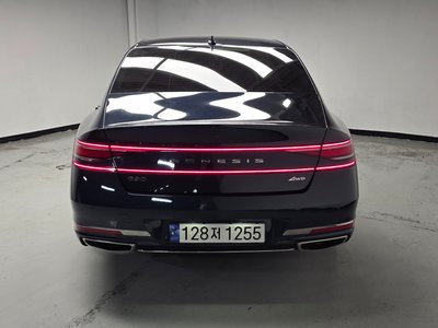 صورة 3 لـ 2022 Genesis G90 (RS4)