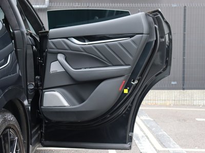 صورة مصغرة 52 لـ 2022 Maserati LEVANTE