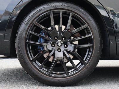 صورة مصغرة 17 لـ 2022 Maserati LEVANTE