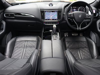 2022 Maserati LEVANTE — фото 3