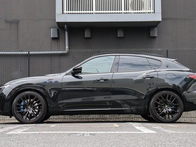 2022 Maserati LEVANTE — фото 6