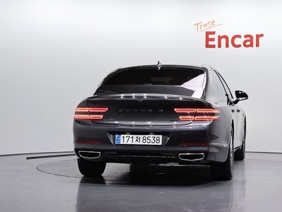GENESIS G80 (RG3) - 3