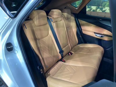LEXUS NX - 10