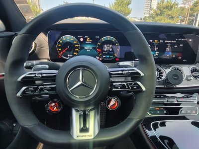 2022 Mercedes-BENZ E-CLASS — фото 8