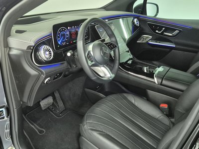 MERCEDES-BENZ EQE - 9