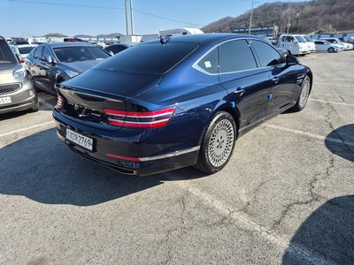 GENESIS G80 (RG3) - 3