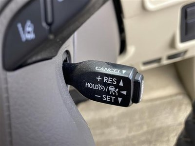 TOYOTA LAND CRUISER PRADO - 9