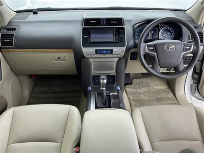 TOYOTA LAND CRUISER PRADO - 6