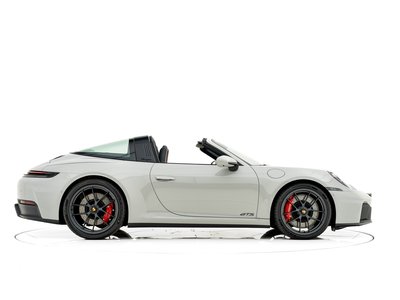 PORSCHE 911 - 8