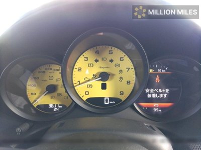 PORSCHE 718 SPYDER - 6