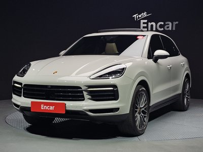 PORSCHE CAYENNE - 1