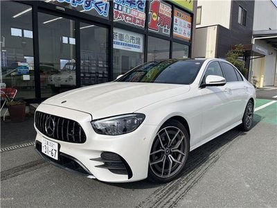 MERCEDES-BENZ E-CLASS - 1