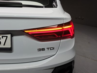 2022 AUDI Q3 照片 10