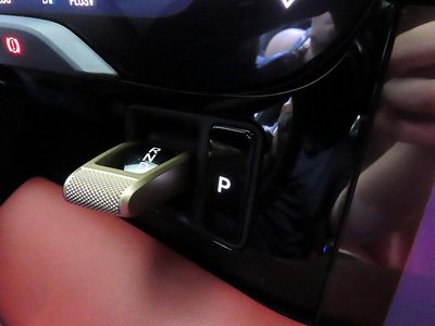 صورة مصغرة 15 لـ 2024 Porsche TAYCAN