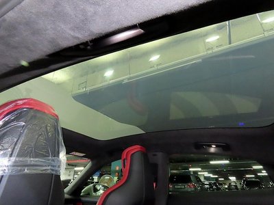 صورة مصغرة 16 لـ 2024 Porsche TAYCAN
