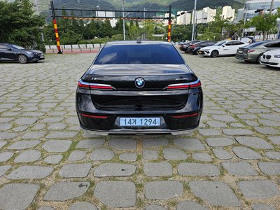 2024 BMW I7 照片 2