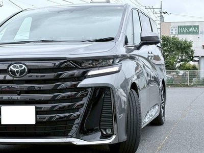 TOYOTA VELLFIRE - 2