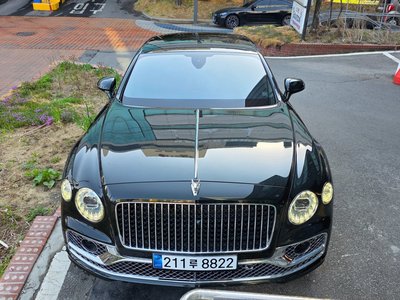 BENTLEY FLYING SPUR - 4