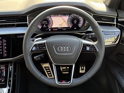 2025 AUDI A8 — миниатюра 27