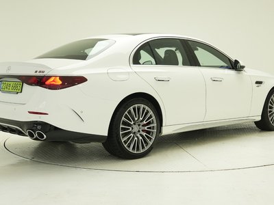 MERCEDES-BENZ E-CLASS - 5