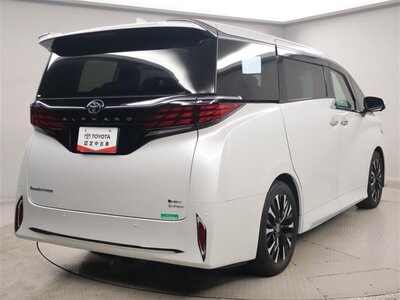 TOYOTA ALPHARD - 3