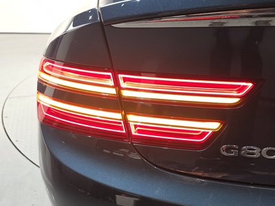 GENESIS G80 (RG3) - 10