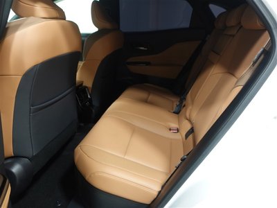 TOYOTA CROWN SPORT - 7