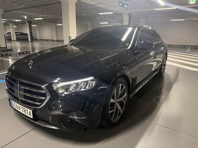 MERCEDES-BENZ E-CLASS - 1