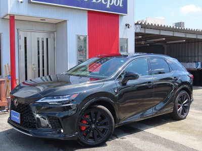 صورة 2 لـ 2025 Lexus RX