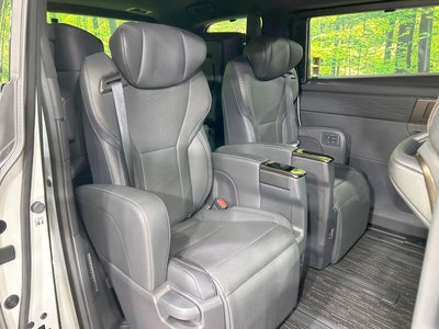 TOYOTA ALPHARD - 9
