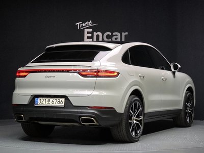 PORSCHE CAYENNE - 4