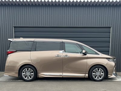 2024 TOYOTA ALPHARD photo 2