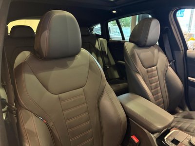 صورة مصغرة 24 لـ 2022 BMW X4