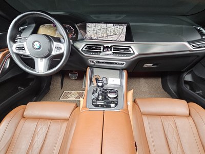 2022 BMW X6 photo 5