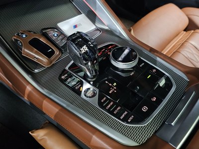 2022 BMW X6 thumbnail 12