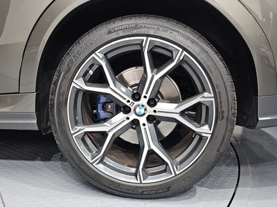 2022 BMW X6 photo 8