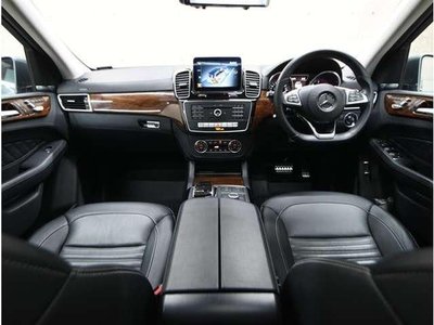 MERCEDES-BENZ GLS - 6